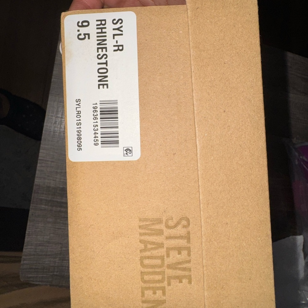 Steve Madden Nude Rhinestone mule - Picture 4 of 5
